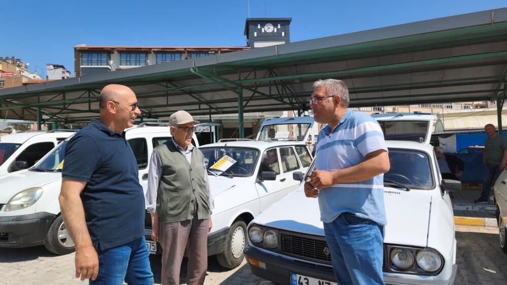 Manisada 2 El Aracta Bayram Sonrasi Hareketlilik Suruyor (5)