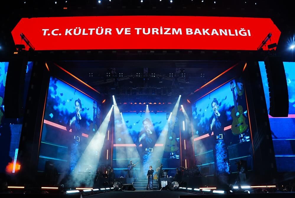 Manisada Bengu Ruzgari Festival Coskusu Zirve Yapti (3)