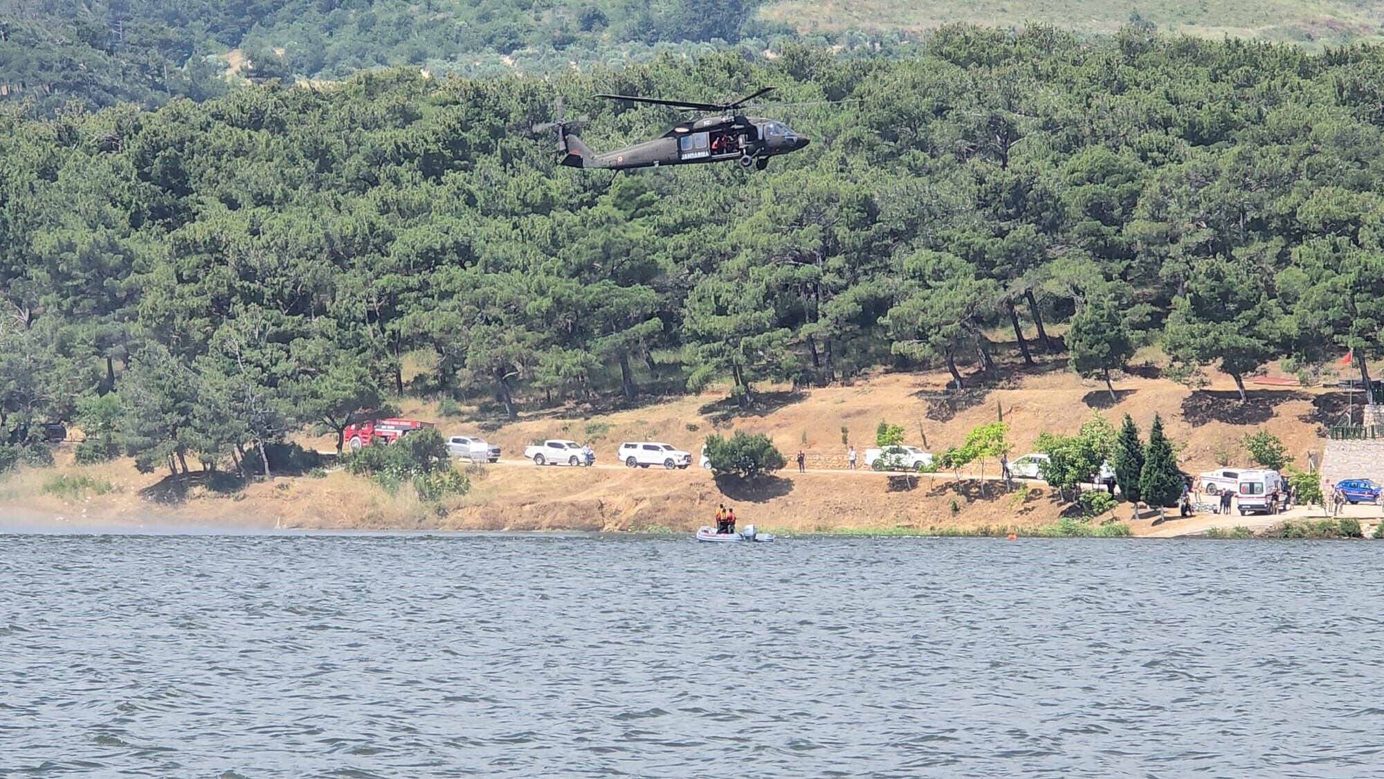 Manisada Nefes Kesen Tatbikat Sevisler Barajinda Helikopter Destekli Kurtarma (2)