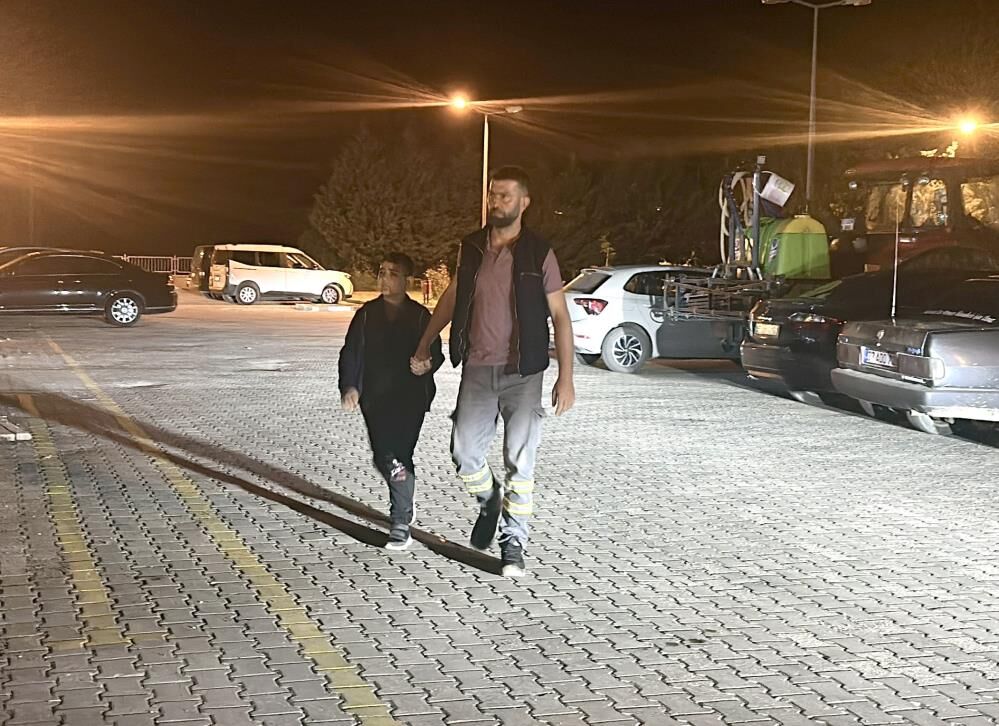 Okul Sonrasi Mide Bulantisi Ve Kusma Sikayeti Ile Cok Sayida Ogrenci Tedavi Altinda (3)