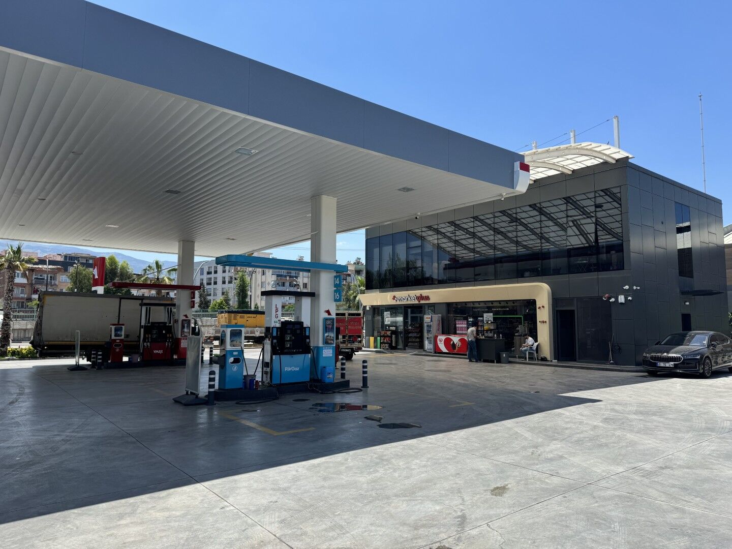 Petrol3 (Büyük)