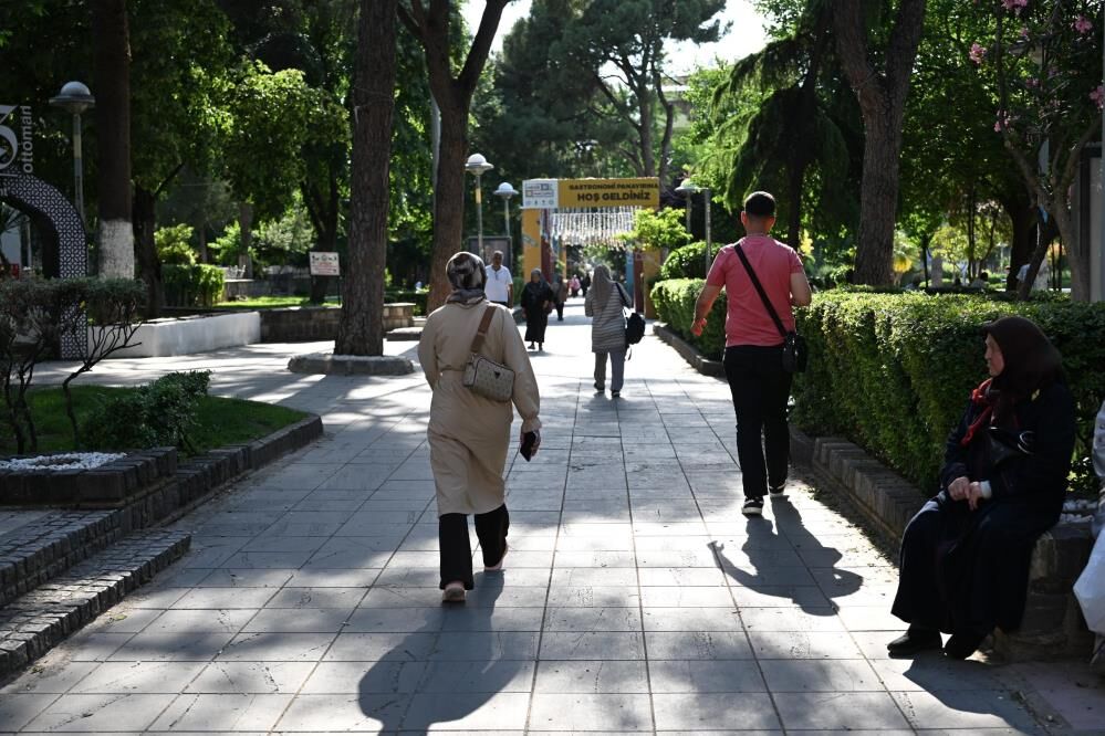 Sevgi Yollarina Motosikletle Girene Ceza Yagacak (2)