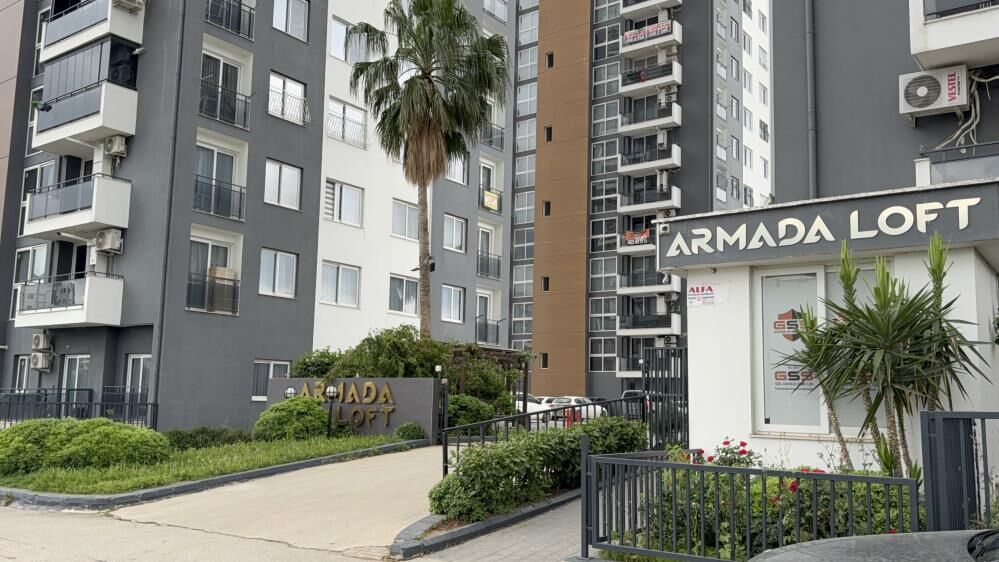 Tartisma Cigirindan Cikti Otomatik Tabancayla Eve Ates Acti O Anlar Kamerada (3)
