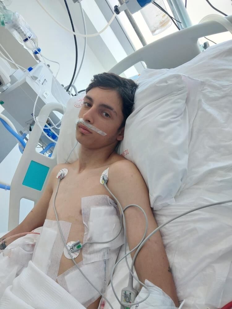 Tiktokta Begeni Dehseti 17 Yasindaki Lise Ogrencisi Bicaklandi (2)