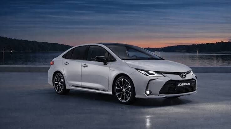 Toyota Corolla Emekli̇ye Ötvsi̇z Araç