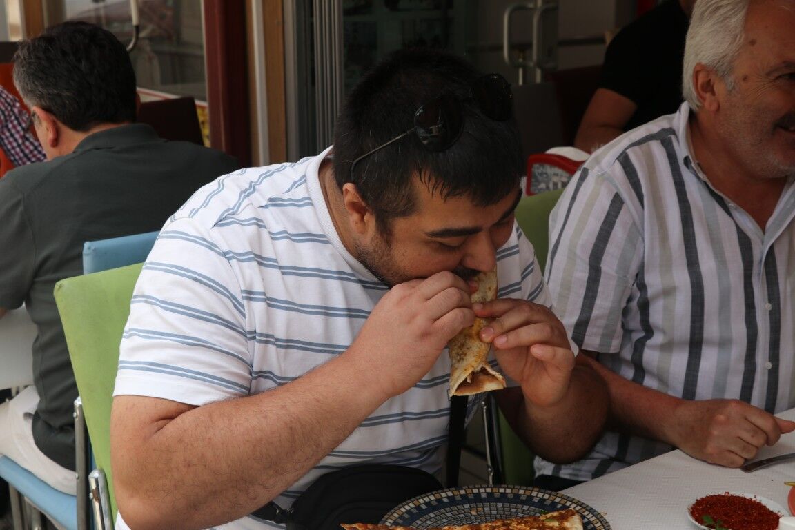 Ucuz Lahmacun Gundemi Bu Fiyata Satilamaz Elestirilerine Yanit (4) (Orta)