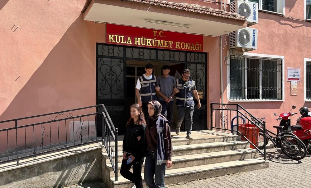 Uyusturucuda Yeni Saklama Yontemi Ortaya Cikti Polis Hepsini Yakaladi (2)