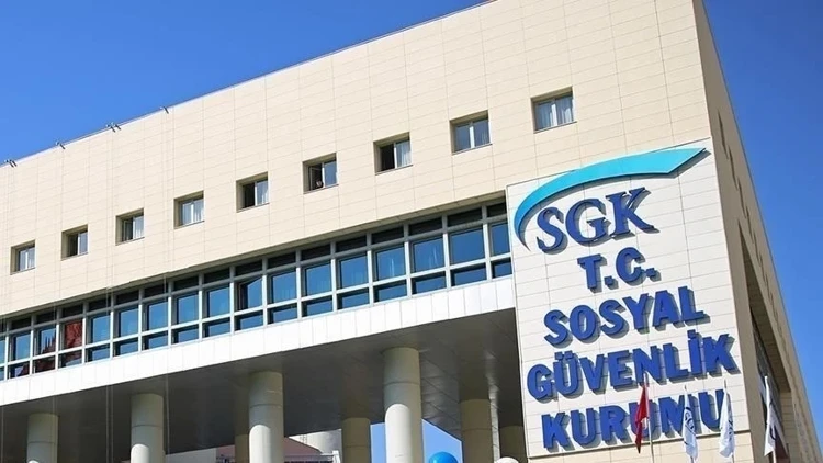 Vatandaslar Dikkat Sgk Duyurdu Sistemler 1 Saat Kapatilacak-2