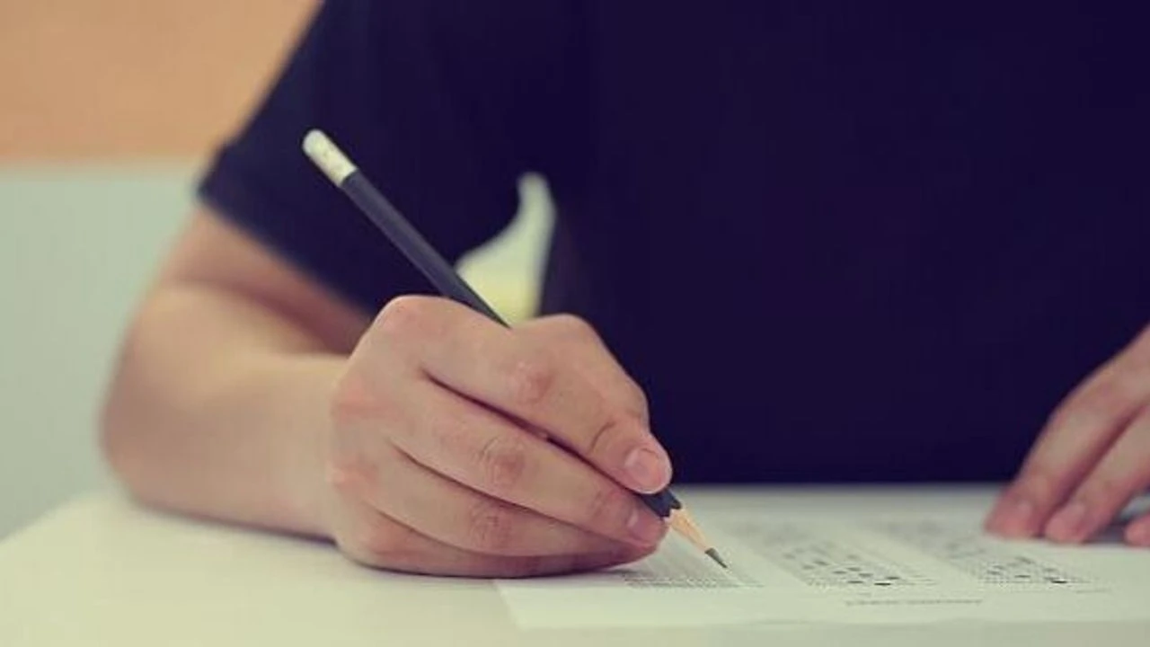 Yks Maratonu Basliyor 25 Milyon Aday Universite Icin Ter Dokecek