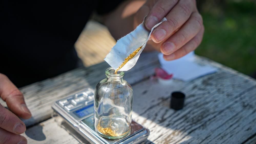 A W744472 05
