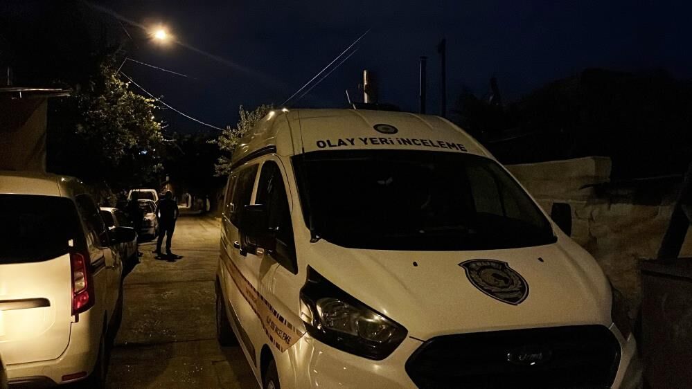 Alacak Verecek Meselesi Nedeniyle Tartıştığı Kuyumcuyu Tabancayla Vurarak Öldüren Katil Zanlısı Intihar Etti (2)