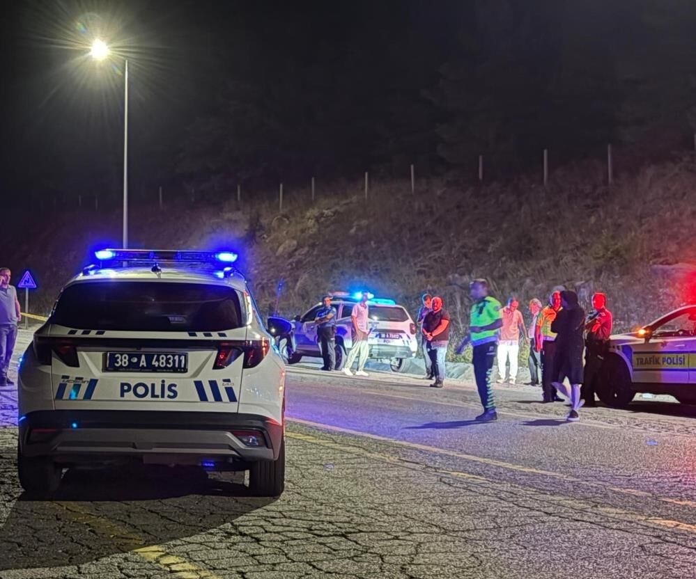 Bisikletle Indigi Sirada Bisikletten Dusen Ozel Kalem Muduru Hayatini Kaybetti (2)