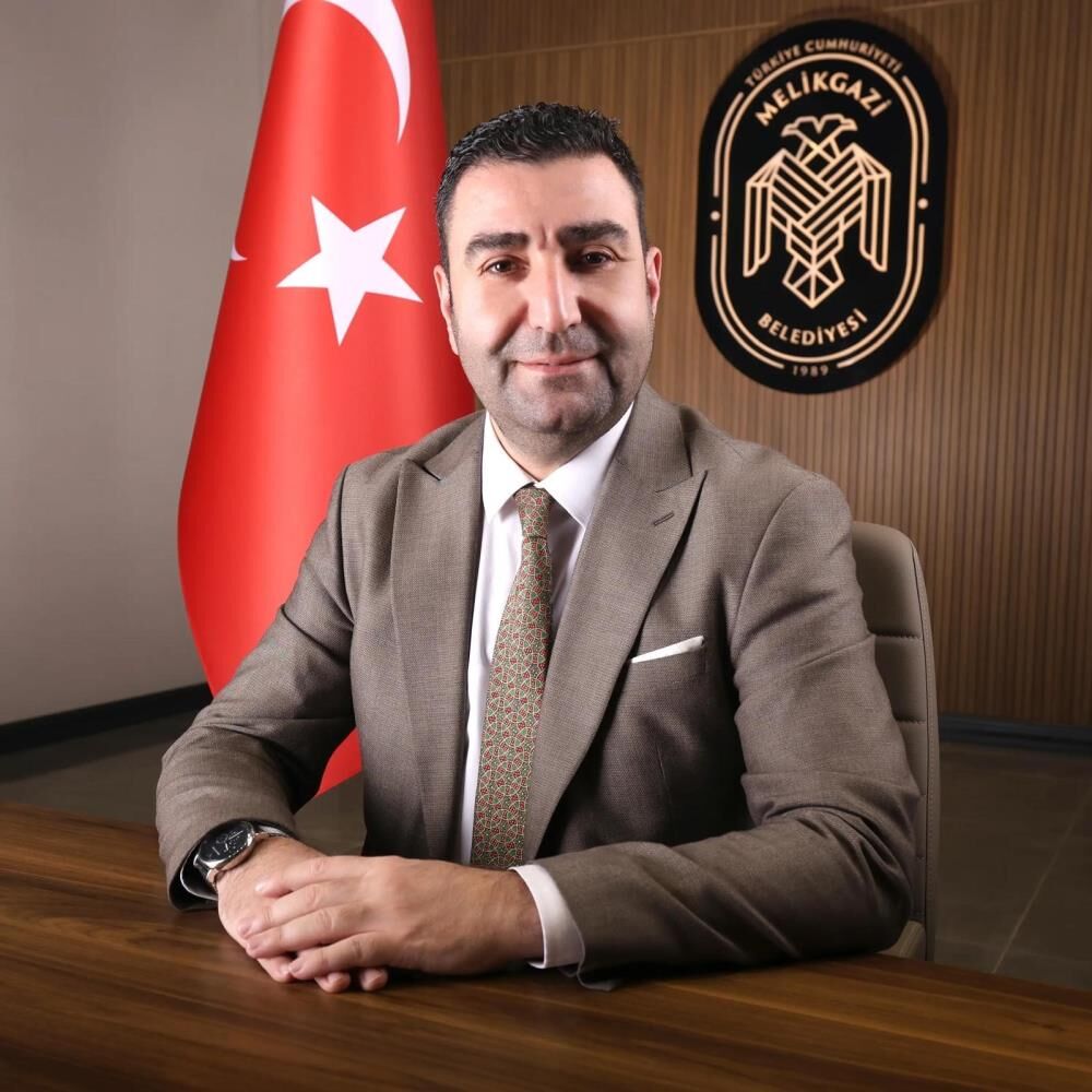 Bisikletle Indigi Sirada Bisikletten Dusen Ozel Kalem Muduru Hayatini Kaybetti (3)