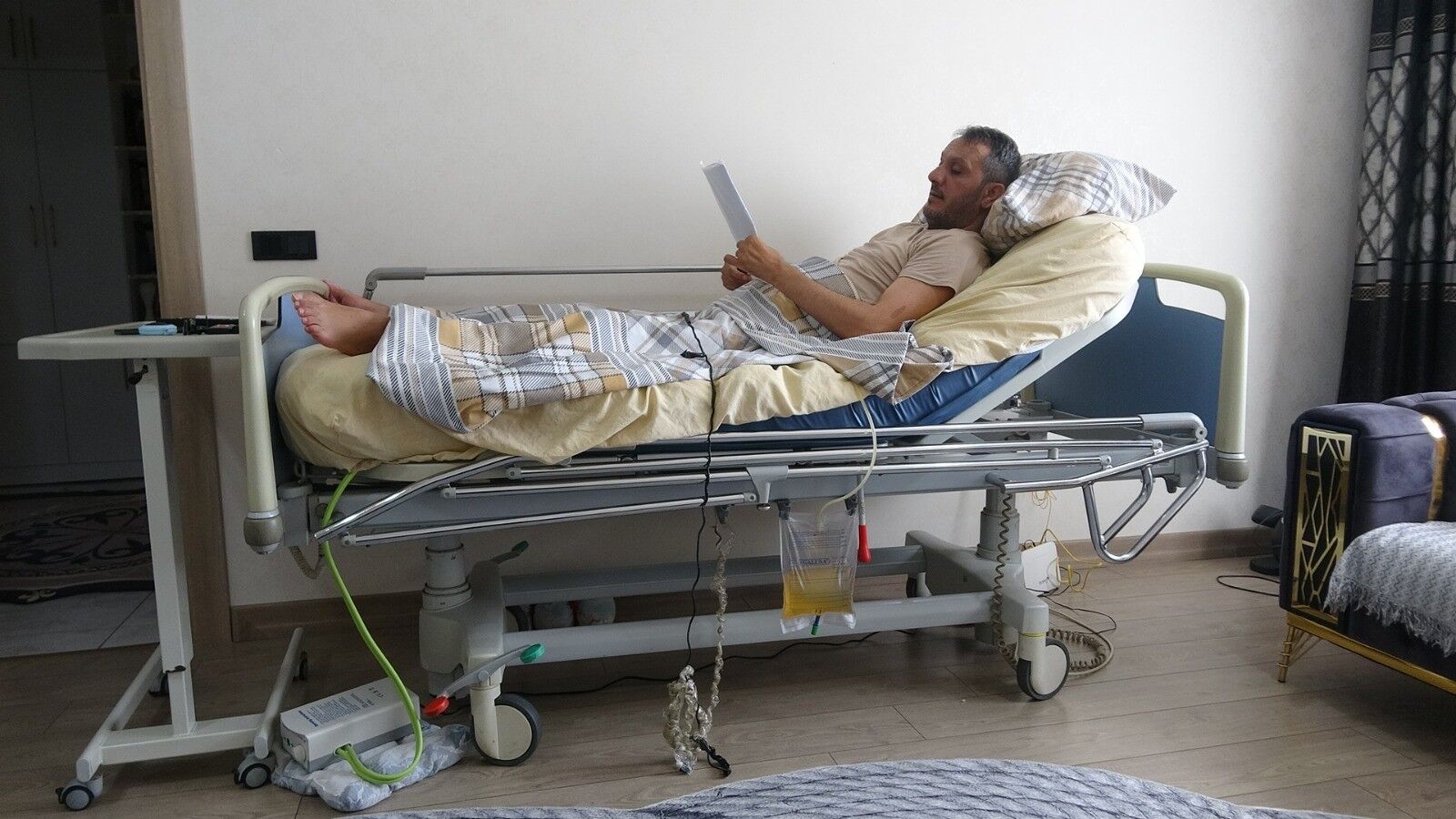 Boyun Fitigi Icin Hastaneye Gitti Hayati Bir Anda Degisti (2)