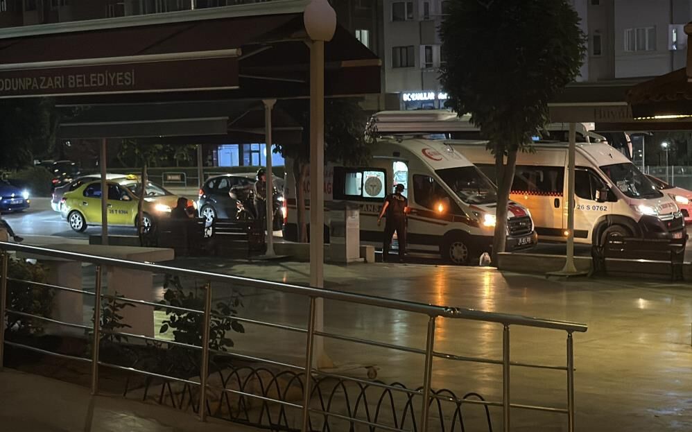 Cami Şadırvanında Hareketsiz Bulundu! İlk Müdahaleyi Imam Yaptı (3)