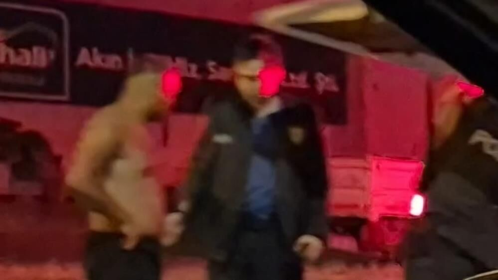 Cezaevinden Izinli Cikti Annesini Bicakla Kovaladi Tckyi Yalayip Yuttum Sozleri Sasirt (3)