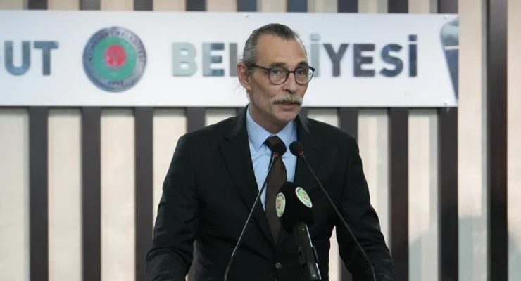 Etimesgut Belediyesine Yolsuzluk Sorusturmasi Baskan Erdal Besikcioglu Gozaltina Alind (1)-2