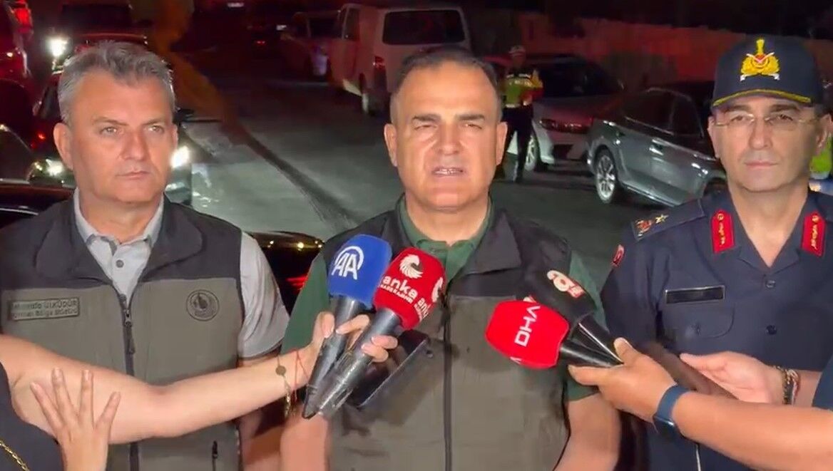 Gece Boyunca Alevlerle Mücadele! Milas'ta Tahliye Kararı (6)