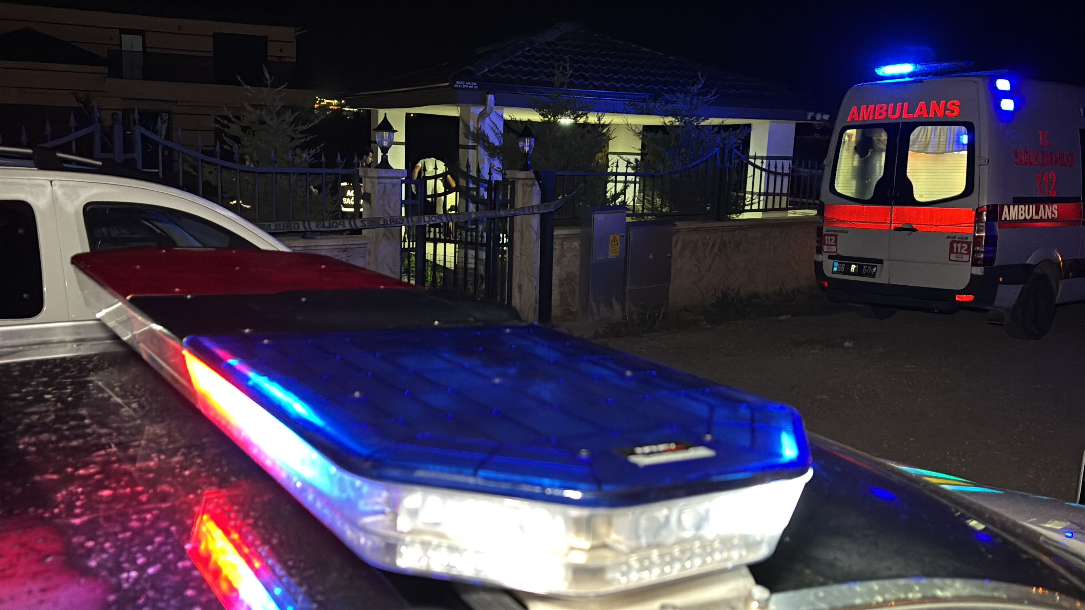 Gece Yarisi Dehset Alkol Masasinda Basindan Vurularak Olduruldu (1)-1