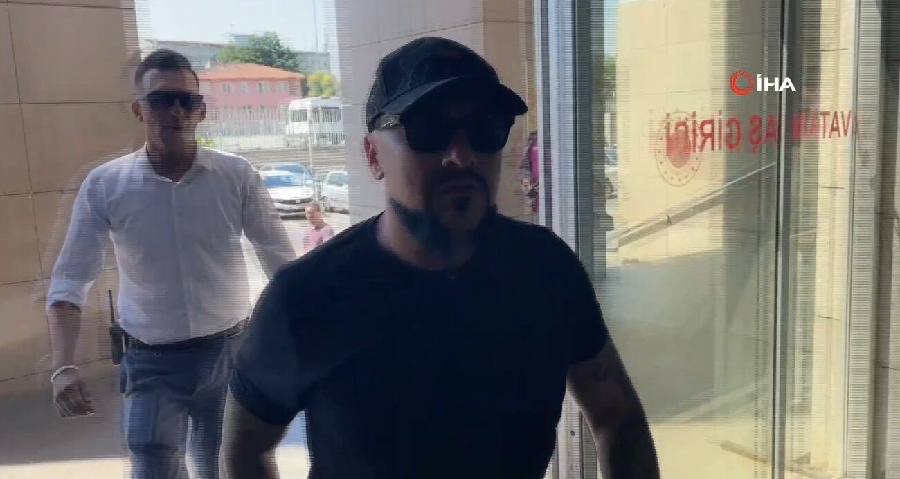 Hayko Cepkinden Gundem Yaratan Haluk Levent Aciklamasi (1)