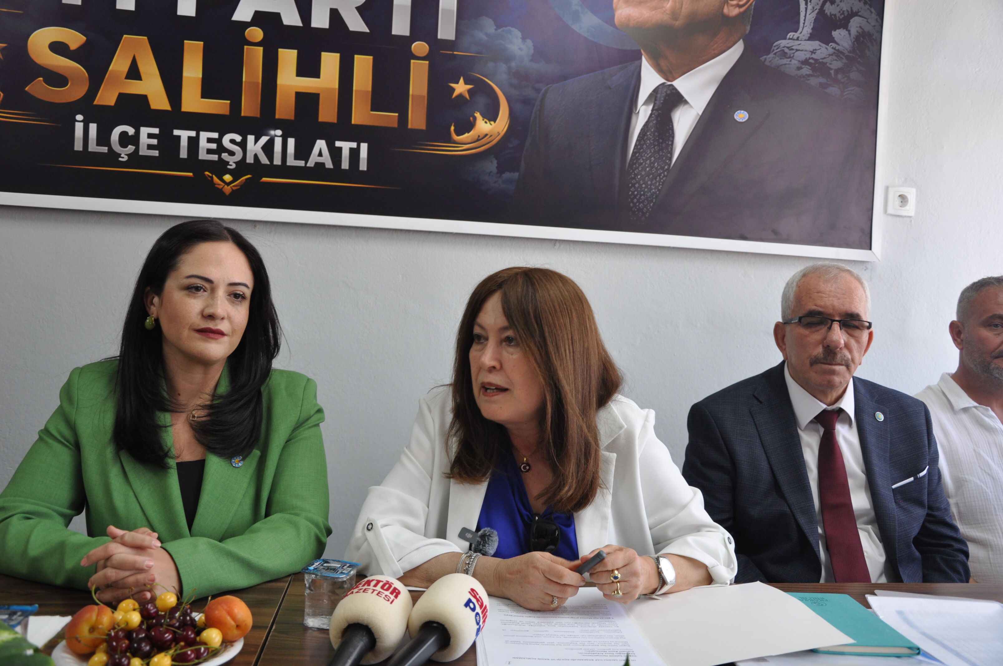 Iyi Parti Salihli (17)