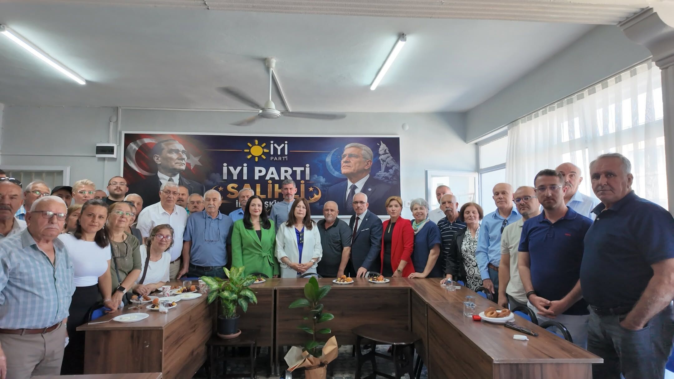 Iyi Parti Salihli (3)