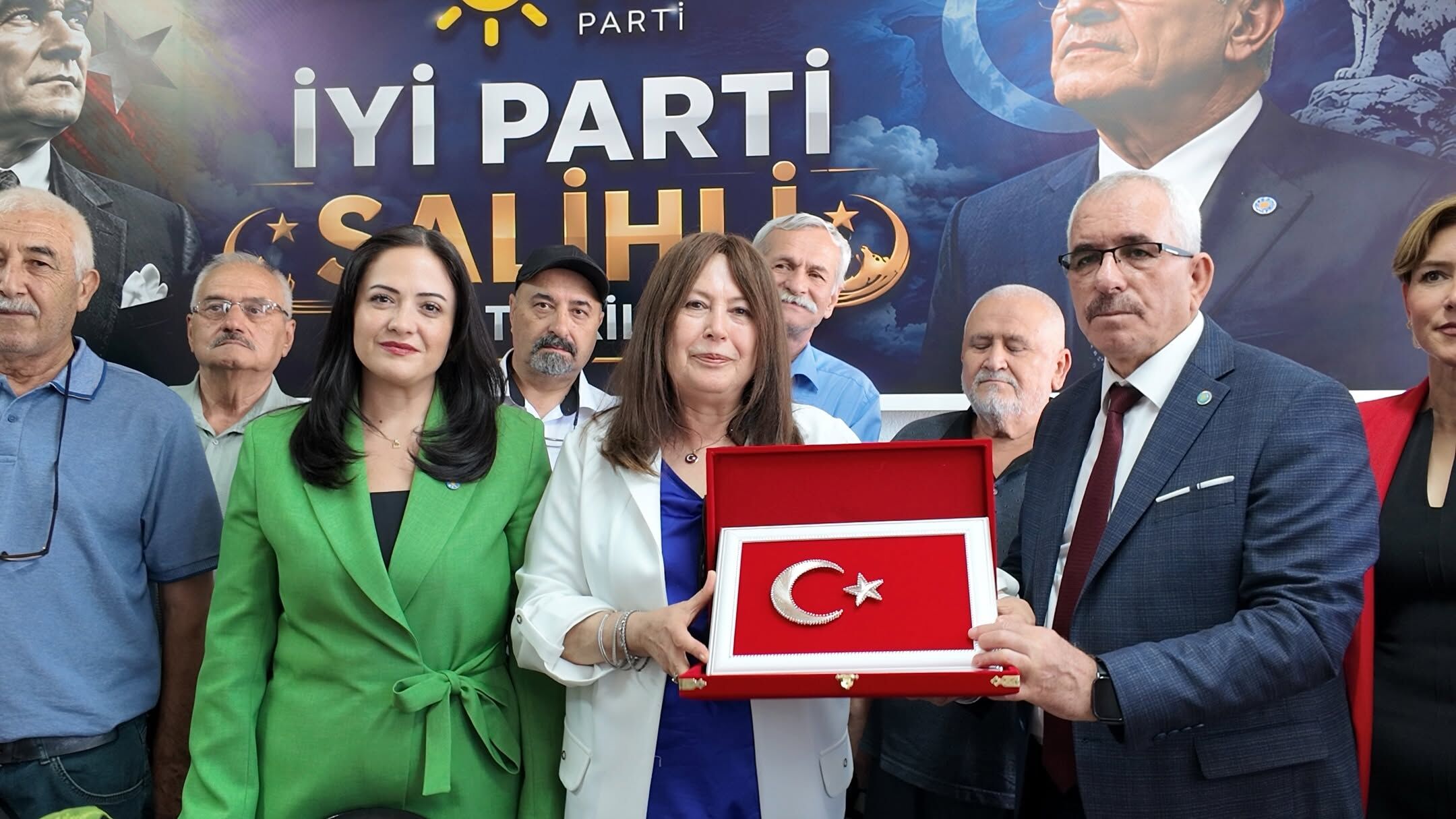 Iyi Parti Salihli (6)