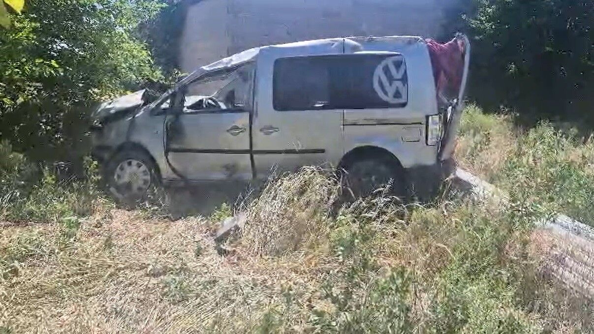 Mahalleyi Ayaga Kaldiran Kaza Bahce Duvarini Asan Arac Can Aldi (2)