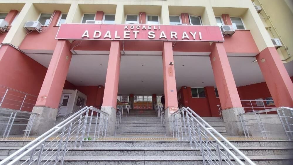 Mahkemede Gözyaşları... 13 Yaşındaki Mağdur Korkuyorum Diye Ağladı (2)