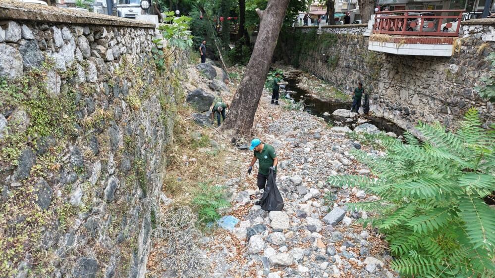 Manisada Dereden Cikanlar Sasirtti Muhtarlardan Dikkat Ceken Cagri (2)