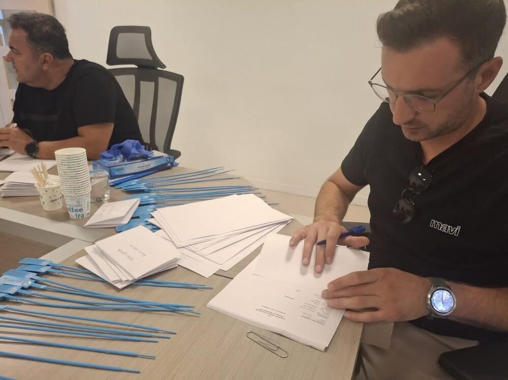 Manisada Tavuk Eti Alarmi Numuneler Laboratuvara Gonderildi (2)