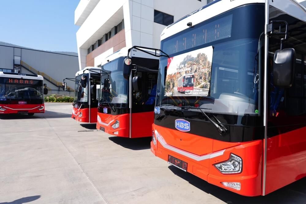 Manisada Ulasima Dev Takviye 15 Yeni Otobus Yollara Cikiyor (3)
