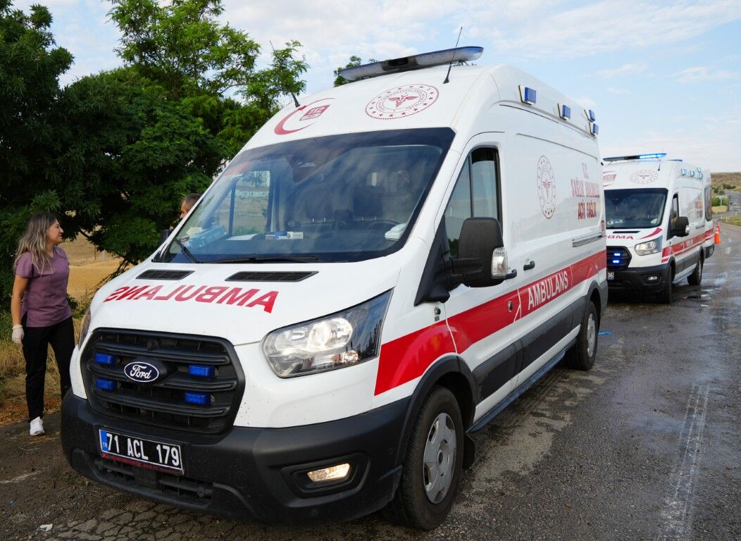 Otobus Kazasinda Olen Yolcu Ve Yaralilarin Kimlikleri Belli Oldu (3) (Orta)