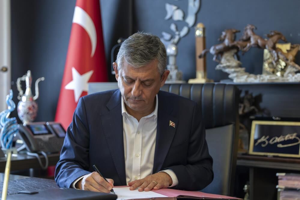 Ozgur Ozel Chpden Resmen Istifa Etti Yeni Partisinin Ismi Ve Logosu Ilk Kez Ortaya Cik (2)