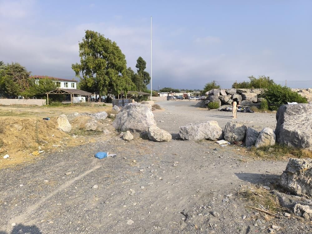 Ruhsat Krizi Buyudu Tapulu Arazisinden Gecen Sahil Yolunu Kapatti (5)
