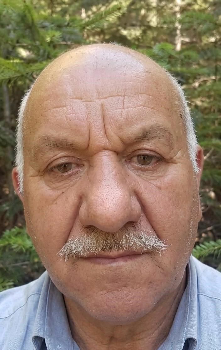 Ruzgar Alevleri Bir Anda Buyuttu Dengesini Kaybedip Yanan Otlarin Arasina Dusen Adam H (5)