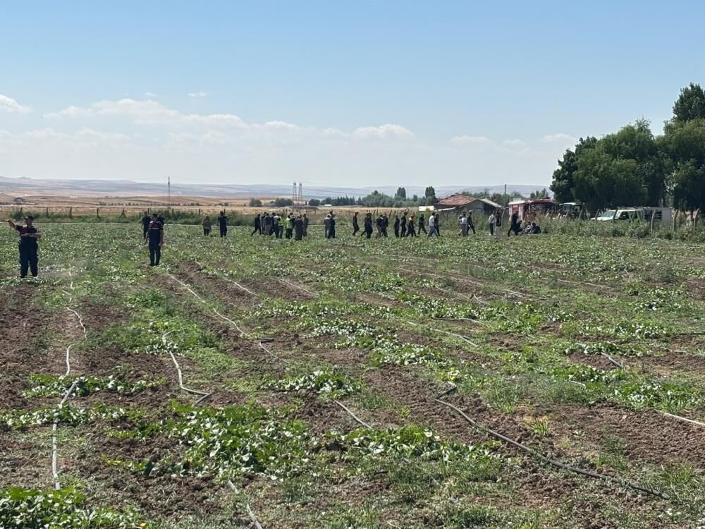 Son Dakika Ankarada Tusasa Ait Egitim Helikopteri Dustu 2 Personel Yaralandi (5)