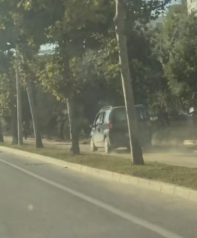 Trafikten Kacti Kaldirima Daldi Yayalara Korku Dolu Anlar Yasatti (1)-1