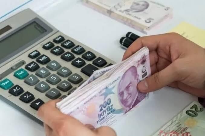 Yuzde 1776Lik Zam Sonrasi Dev Hamle Bankalar Emekliyi Kapmak Icin Kesenin Agzini Acti