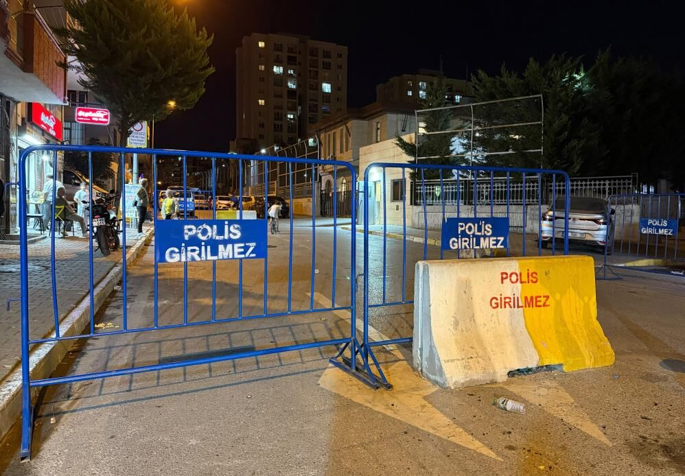 12 Suctan Araniyordu 20 Yil Hapis Cezasi Bulunan Sahis Nezarethanede Hayatini Kaybetti (2)