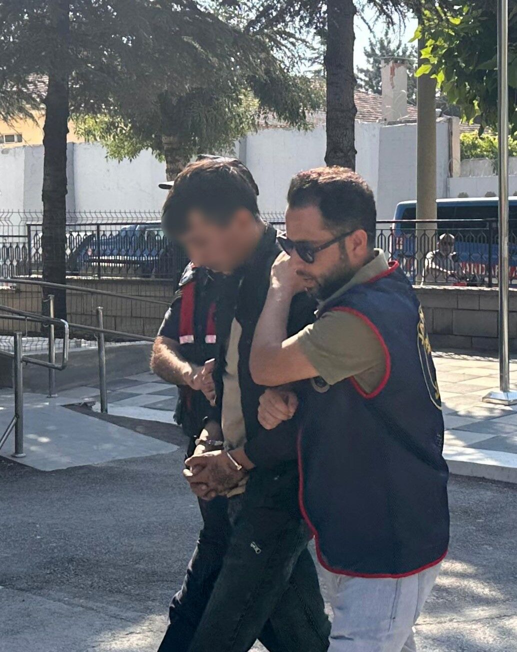 4 Yaşindaki̇ Çocuk (2)