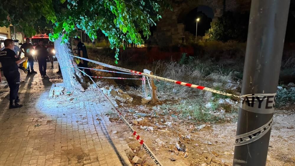 Agzi Acik Kuyuyu Fark Etmedi 6 Yasindaki Yasin 6 Metrelik Kuyuya Dustu Ekipler Zamanla (2)