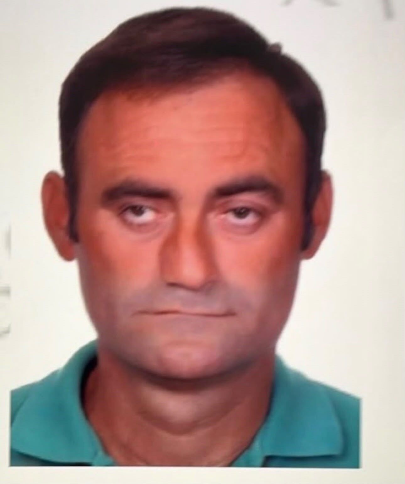 Arama Ekipleri Kokuyu Takip Etti Kayip Adamin Cansiz Bedeni Evinin Yanindaki Serada Ci (1)-1