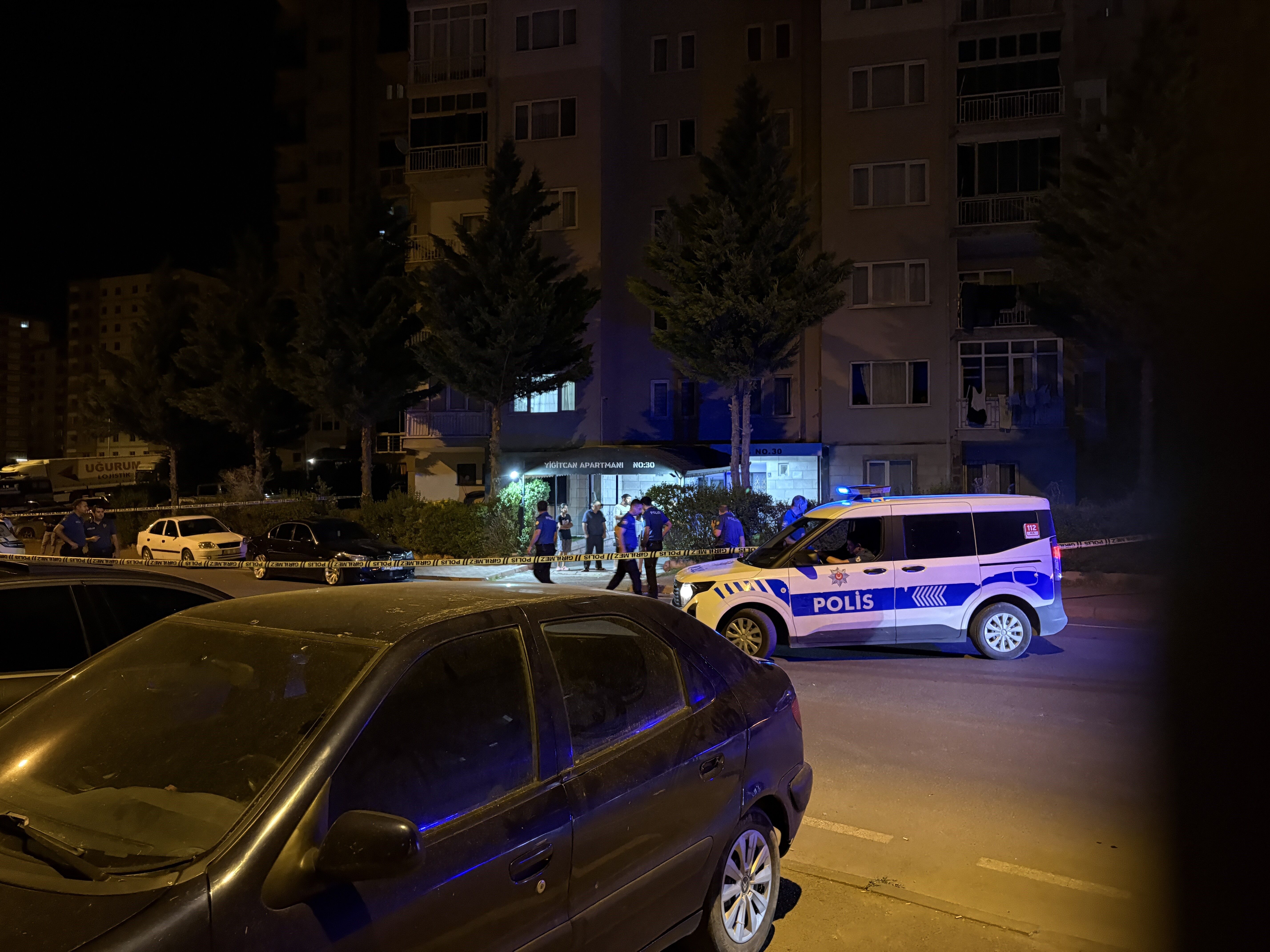 Baba Ogul Sigara Parasi Icin Kavga Ettiler 1I Agir 2 Yarali (7)
