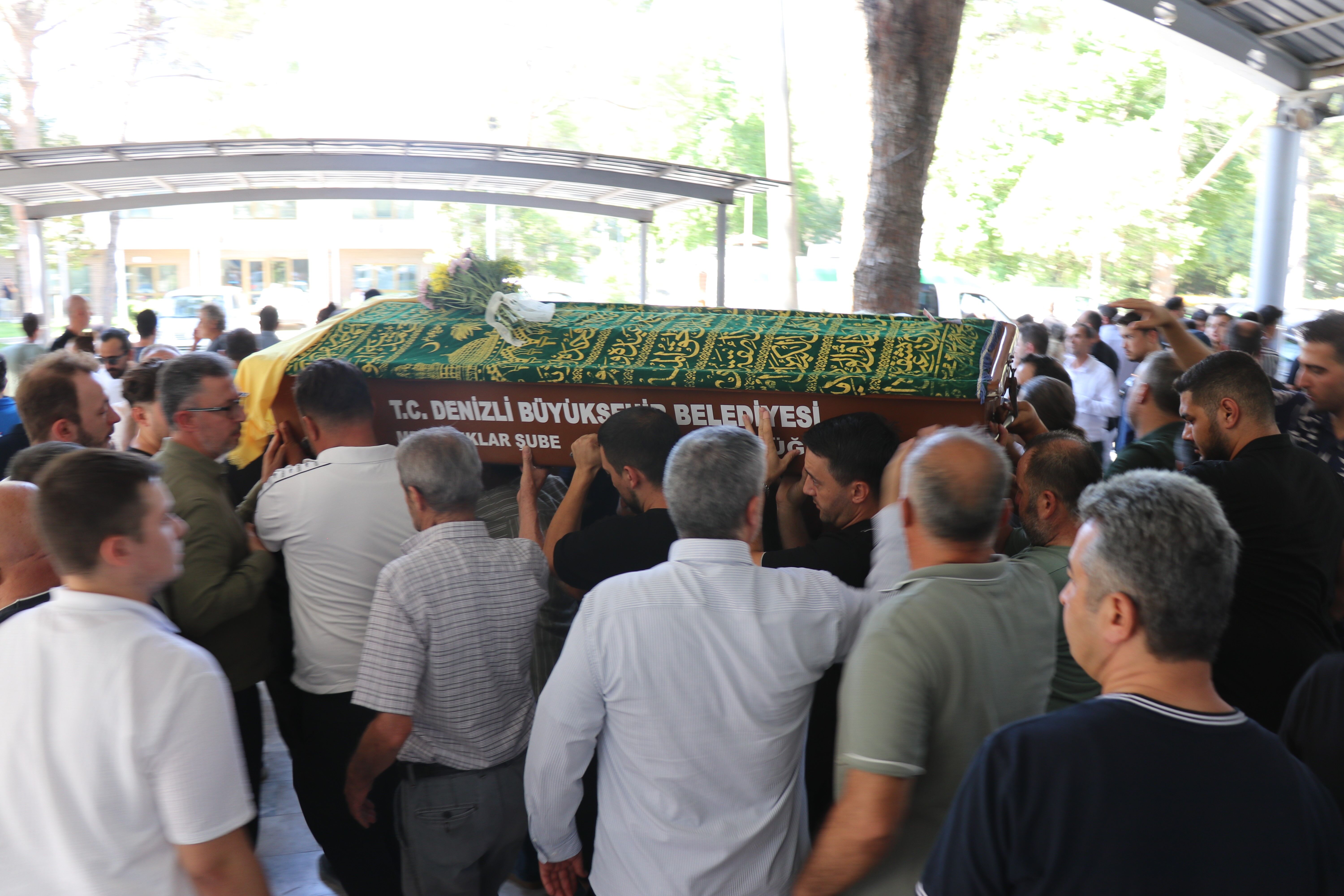 Bir Anlık Dikkatsizlik Hayatına Mal Oldu! 34 Yaşında Acı Veda (7)