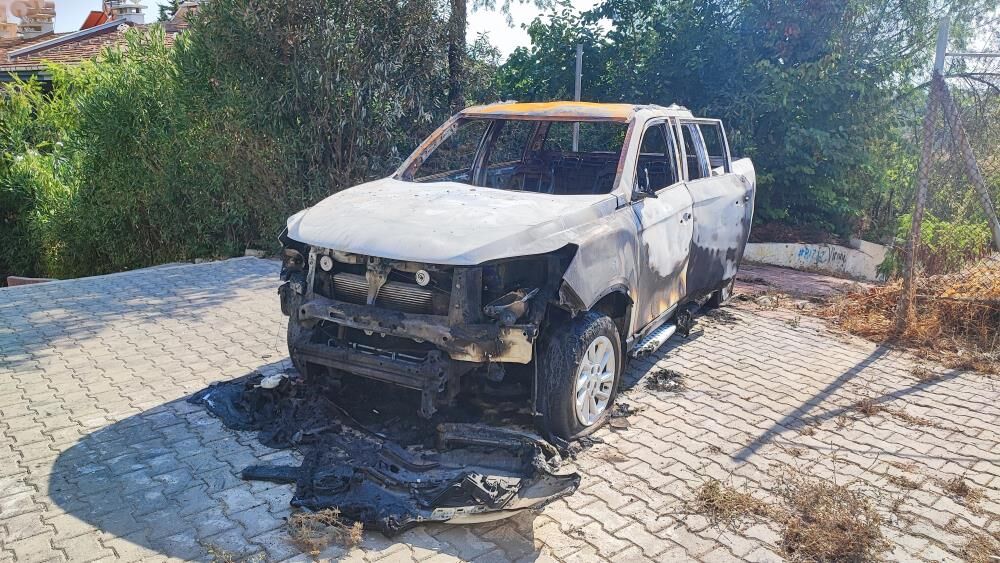 Bosanma Davasinin Ardindan Dehset Villasini Ve Aracini Atese Veren Mimar Hayatini Kayb (5)