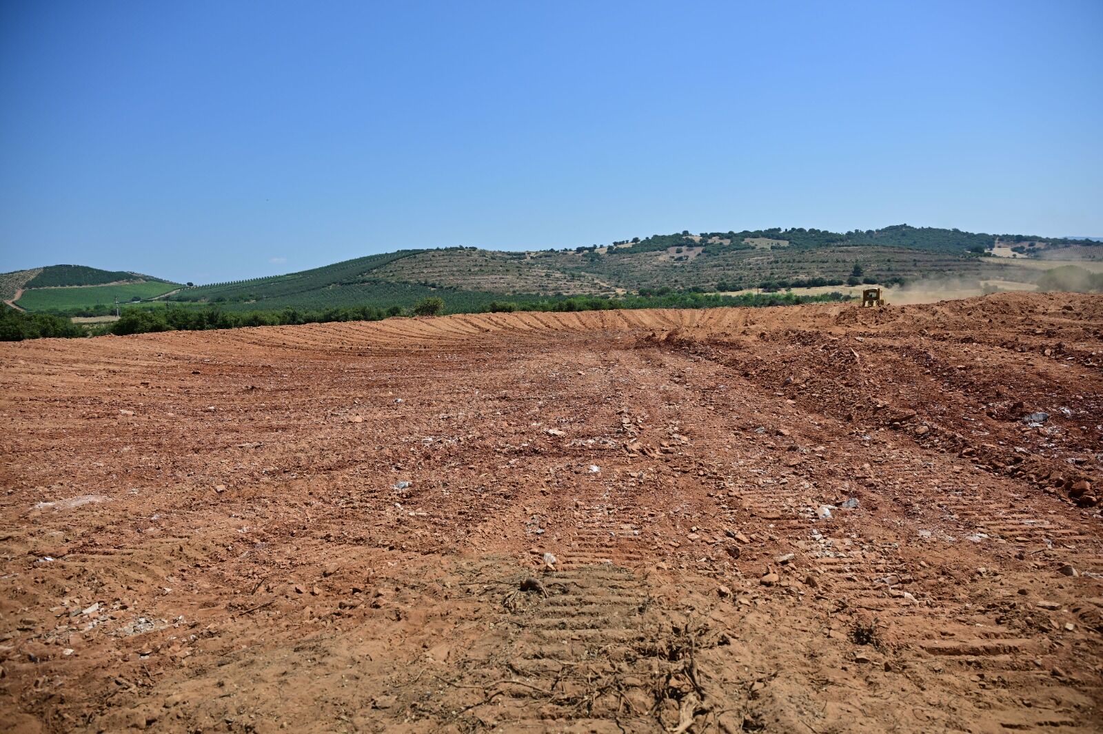 Büyükşehir’den Salihli’ye Hayvancılık, Sulama Ve Yangınlar İçin Gölet (6)