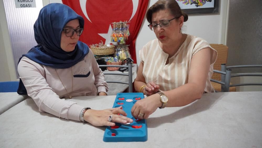 Cocuklari Icin Basladi Manisanin Ilk Kadin Mangala Antrenoru Oldu (3)