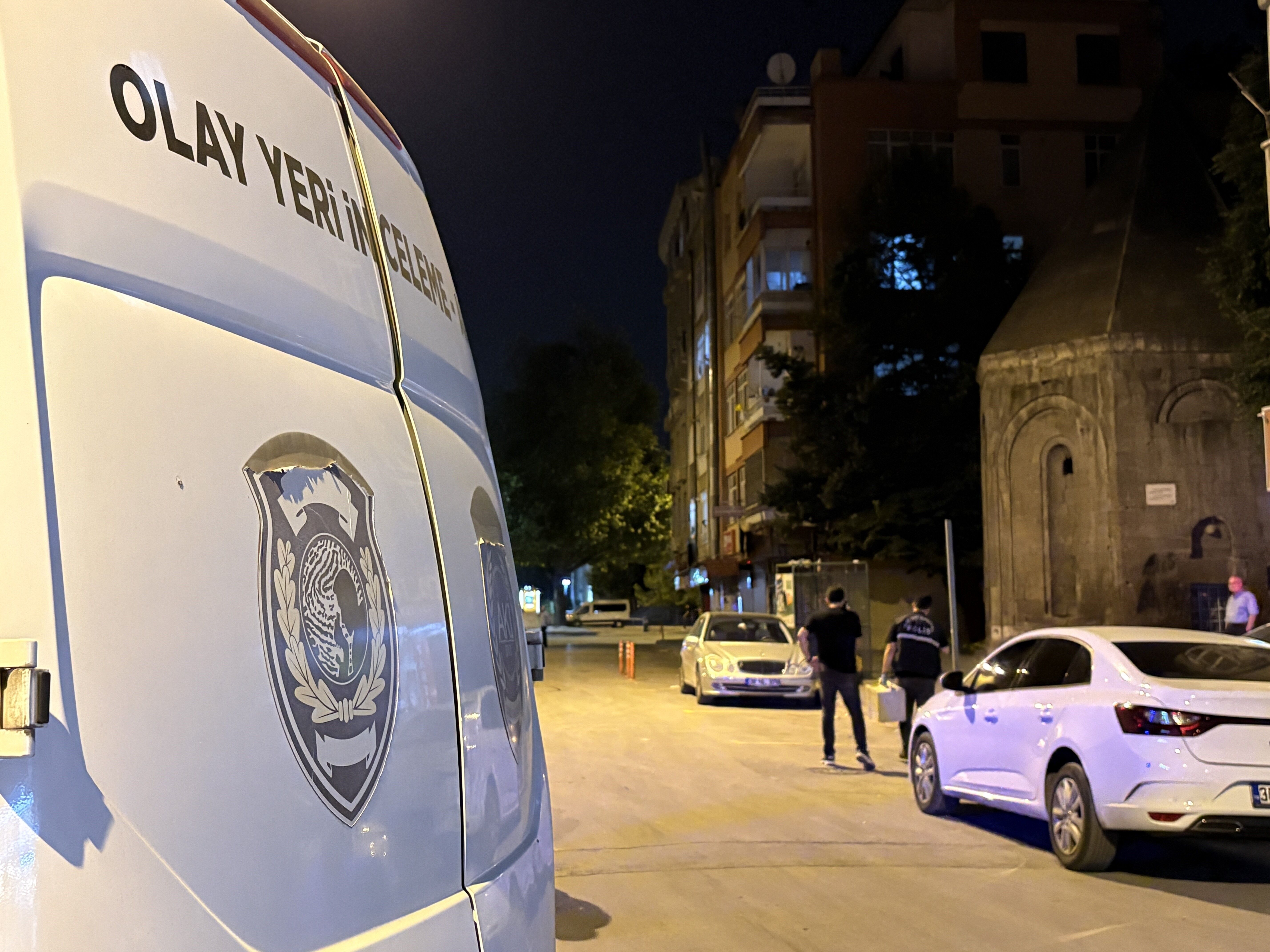 Dehset Anlari Kamerada Biber Gazi Sikip Bicakla Saldirdilar (4)