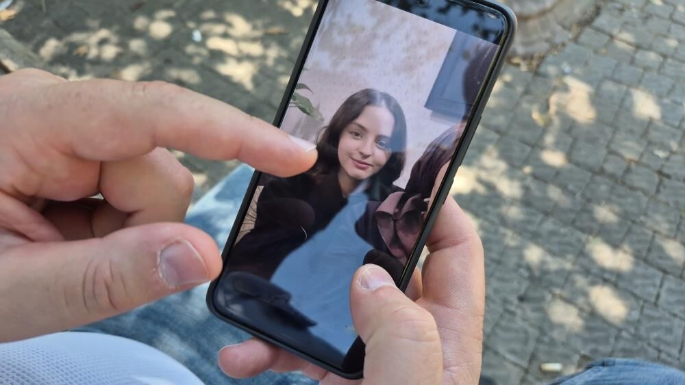 Evden Sadece Cantasi Ve Tabletini Alarak Cikti Merve 4 Gundur Kayip (3)